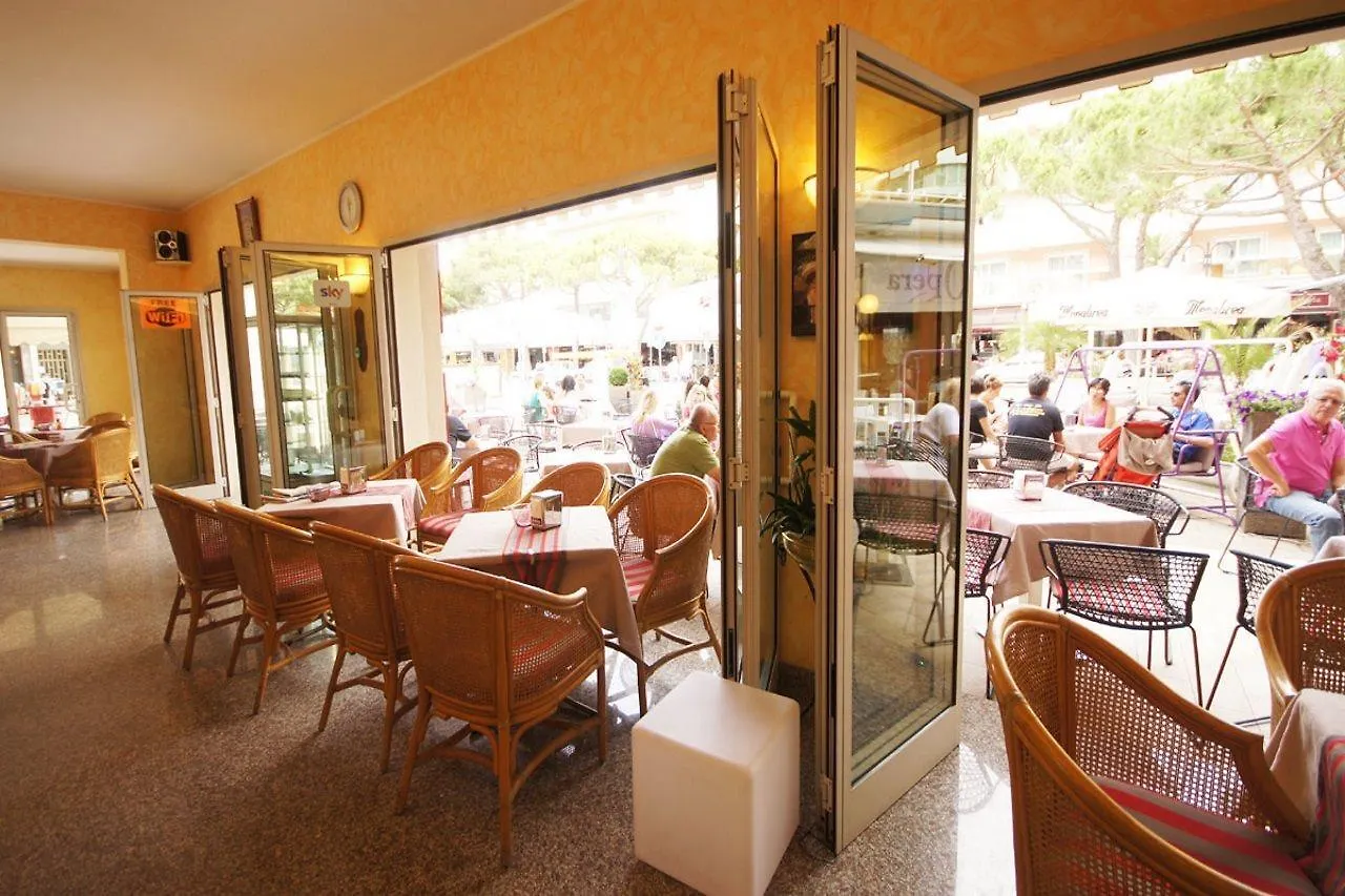 ***  Hotel Margherita Lido di Jesolo Olaszország